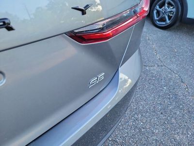 2025 Toyota Camry — photo 8 view