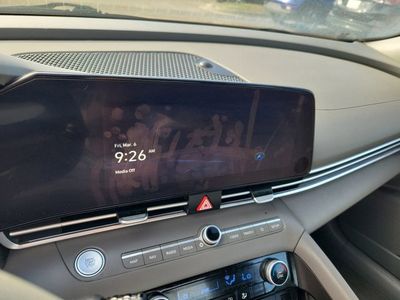 2024 Hyundai Elantra - Photo 19