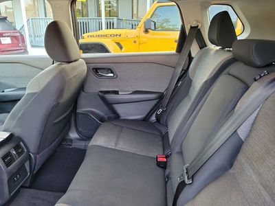 2023 Nissan Rogue - Photo 30