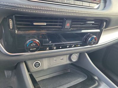 2023 Nissan Rogue - Photo 23