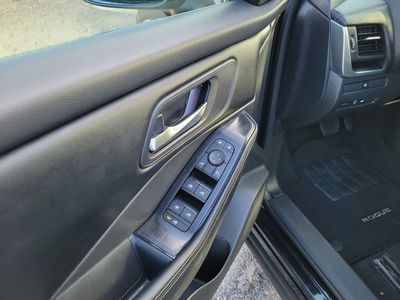2024 Nissan Rogue - Photo 13