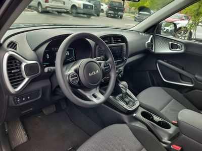 2024 Kia Soul - Photo 12