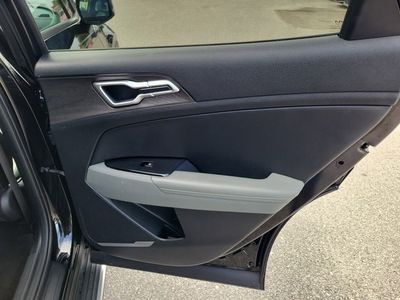 2023 Kia Sportage - Photo 36