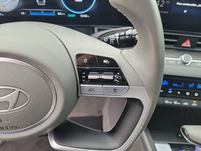 2024 Hyundai Elantra - Photo 16