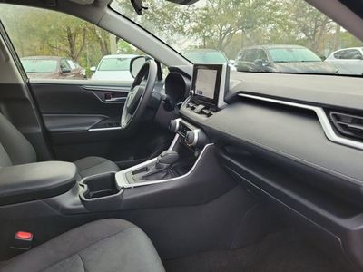 2024 Toyota RAV4 - Photo 34