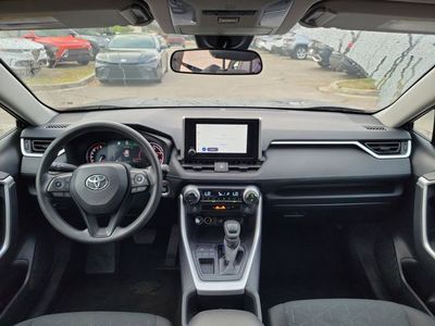 2024 Toyota RAV4 - Photo 26