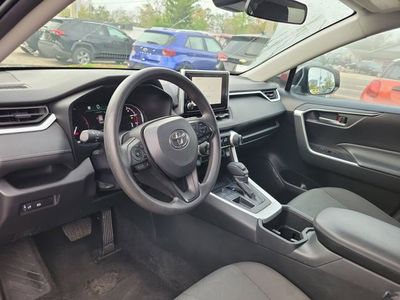 2024 Toyota RAV4 - Photo 13