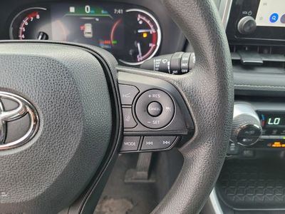 2024 Toyota RAV4 - Photo 18