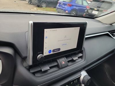 2024 Toyota RAV4 - Photo 21