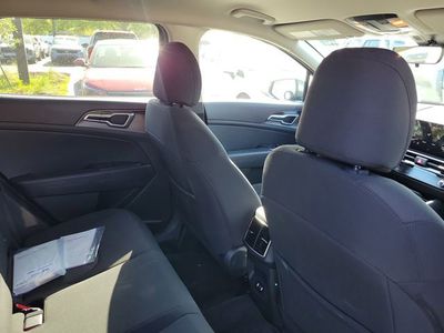 2026 Kia Sportage Hybrid — photo 33 view