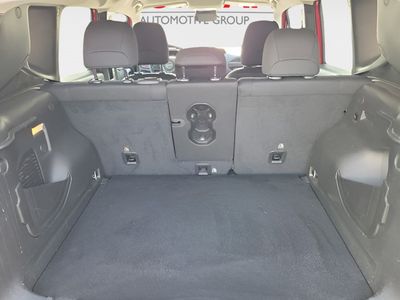 2022 Jeep Renegade - Photo 9