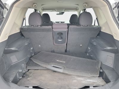 2019 Nissan Rogue - Photo 10