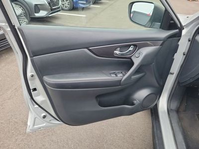 2019 Nissan Rogue - Photo 11