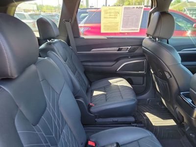 2024 Kia Telluride - Photo 35