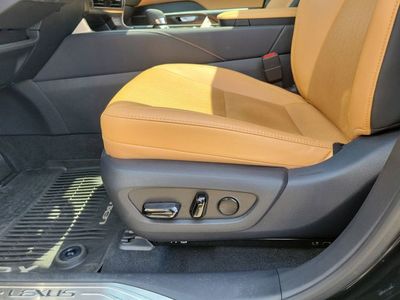2024 Lexus RX - Photo 18