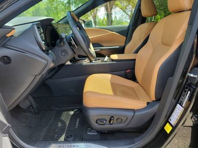 2024 Lexus RX - Photo 17