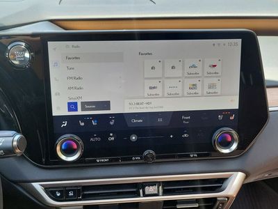 2024 Lexus RX - Photo 28