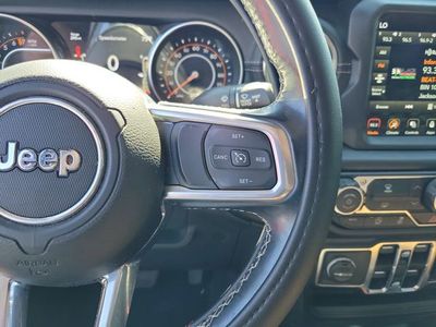 2021 Jeep Gladiator - Photo 16