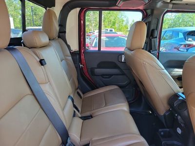 2021 Jeep Gladiator - Photo 31