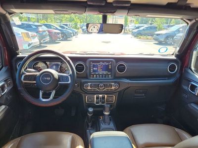 2021 Jeep Gladiator - Photo 25
