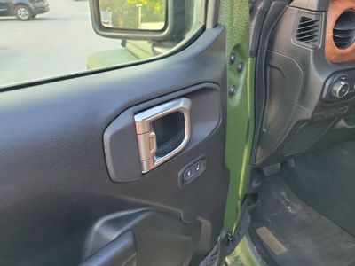 2025 Jeep Wrangler - Photo 11