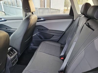 2024 Volkswagen Taos - Photo 28