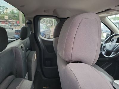 2022 Nissan Frontier - Photo 28