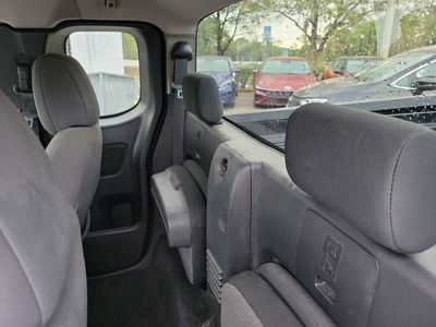 2022 Nissan Frontier - Photo 26