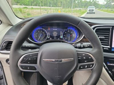 2023 Chrysler Pacifica - Photo 19