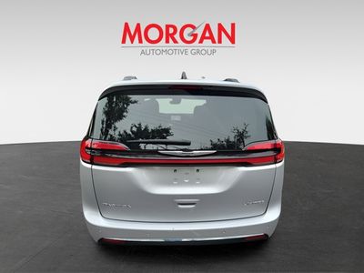 2023 Chrysler Pacifica - Photo 8