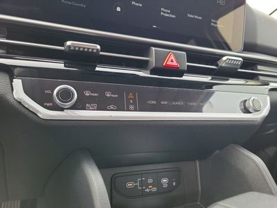 2026 Kia Sportage - Photo 17