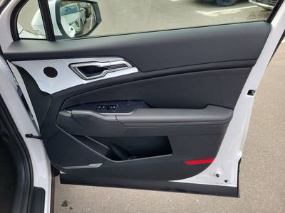 2026 Kia Sportage - Photo 34