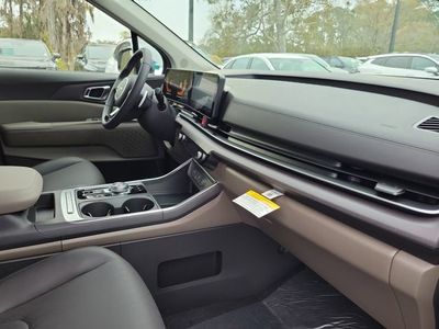 2026 Kia Carnival Hybrid - Photo 32