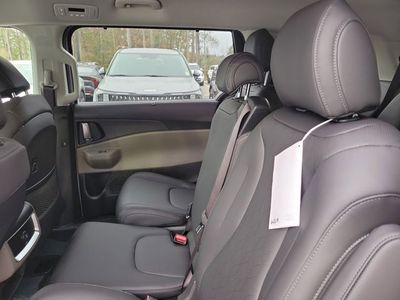 2026 Kia Carnival Hybrid - Photo 26