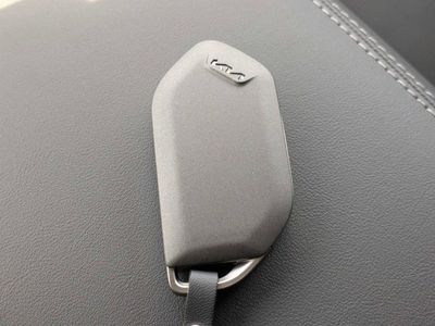 2025 Kia Sorento - Photo 36