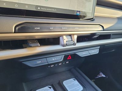 2027 Kia Telluride Hybrid - Photo 18