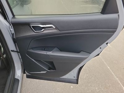 2026 Kia Sportage Plug-In Hybrid - Photo 32