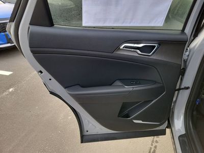 2026 Kia Sportage Plug-In Hybrid - Photo 27