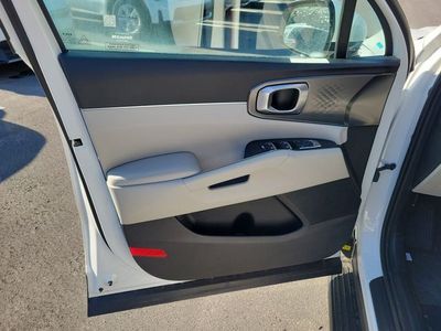 2026 Kia Sorento Hybrid - Photo 5