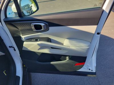2026 Kia Sorento Hybrid - Photo 36