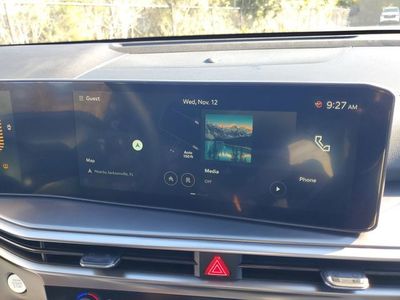 2025 Kia Sorento - Photo 14