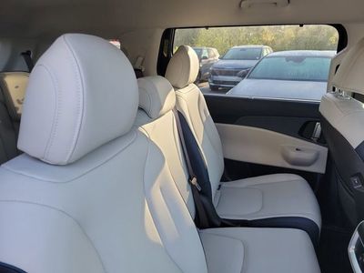 2026 Kia Carnival - Photo 31