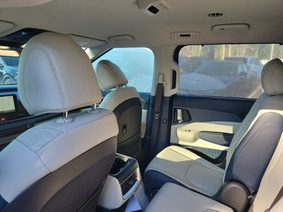 2026 Kia Carnival - Photo 25