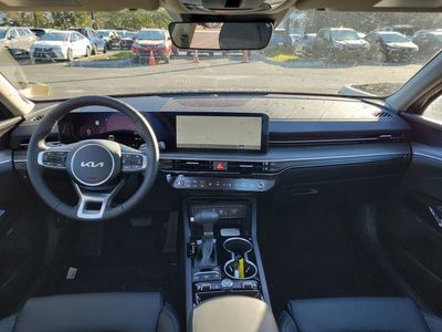 2026 Kia K5 - Photo 23