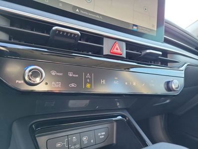 2026 Kia K5 - Photo 18