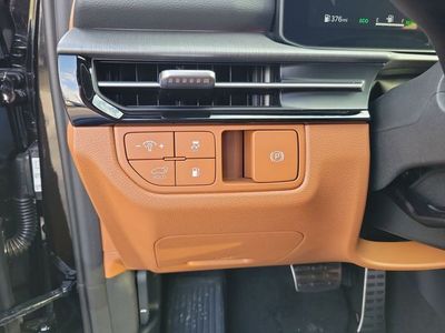 2026 Kia Sportage Plug-In Hybrid - Photo 10