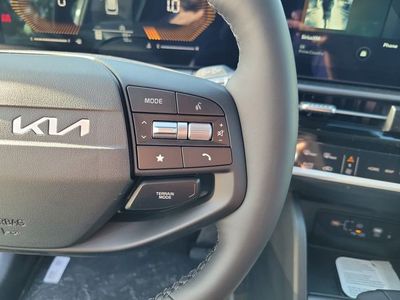 2026 Kia Sportage — photo 12 view