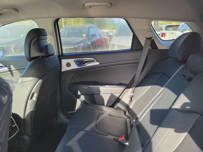 2026 Kia Sportage — photo 25 view