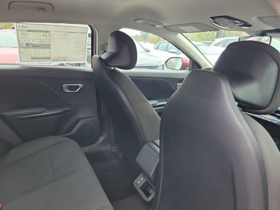 2026 Kia K4 - Photo 26