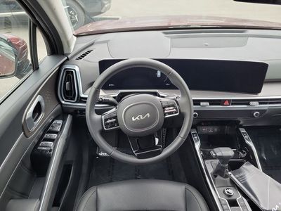 2025 Kia Sorento - Photo 22